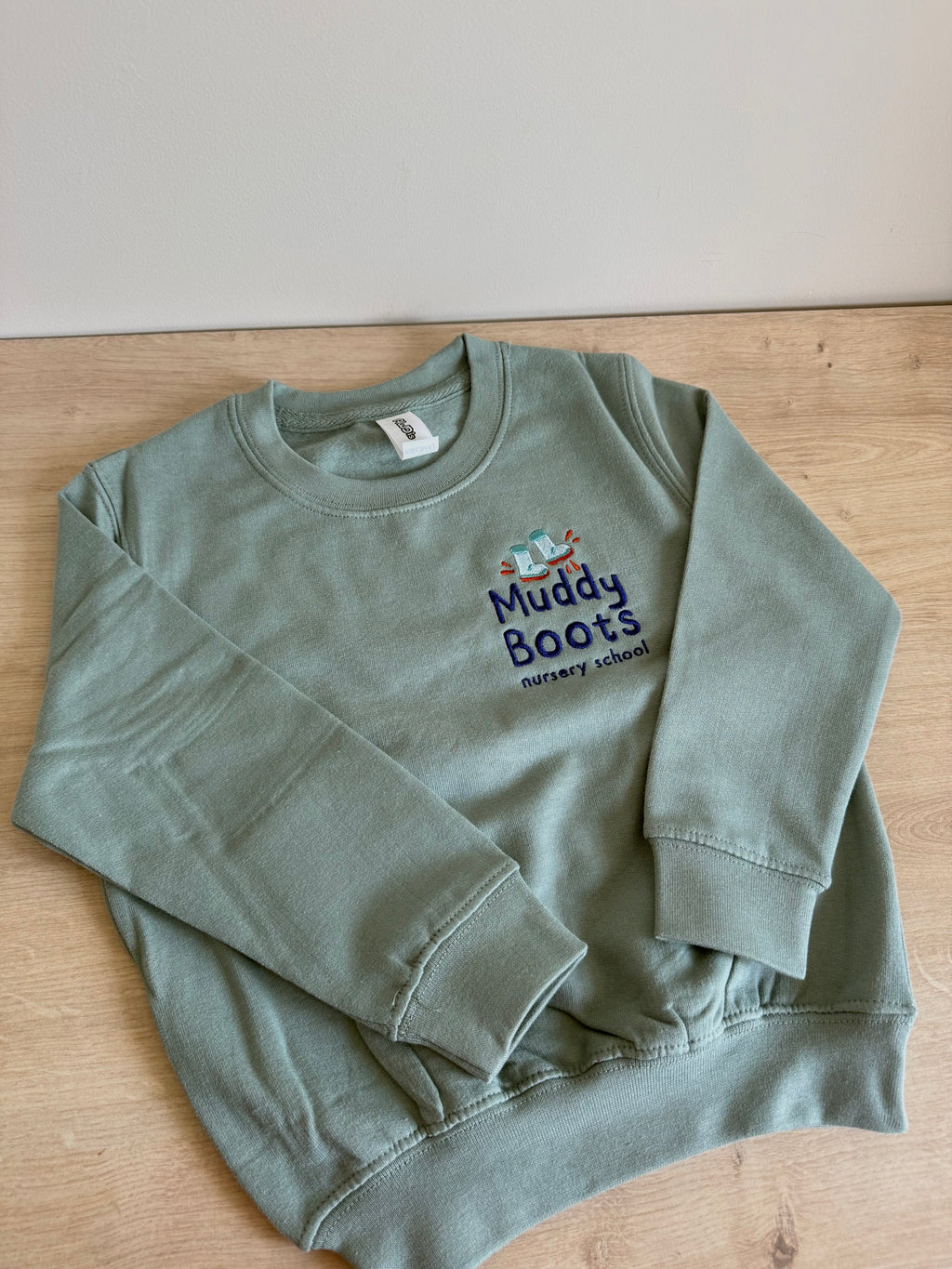 Muddy Boots Sweatshirt Sage Green