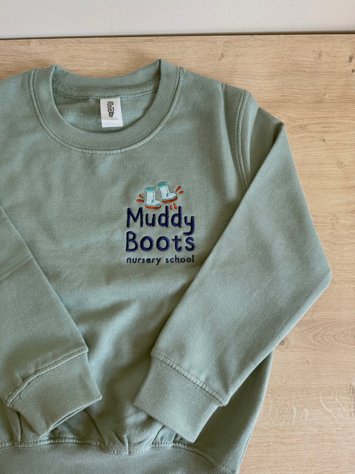 Muddy Boots Sweatshirt Sage Green