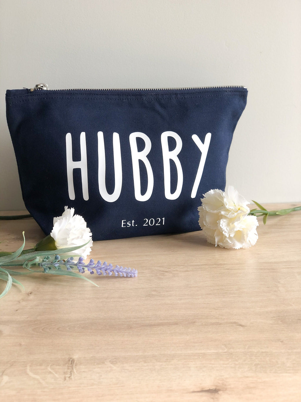 Wifey and Hubby Cosmetic Bag | Wifey Makeup Bag | Hubby Wash Bag | Wedding Gift | Gifts for Couples | Cosmetic Bag | Makeup Bag