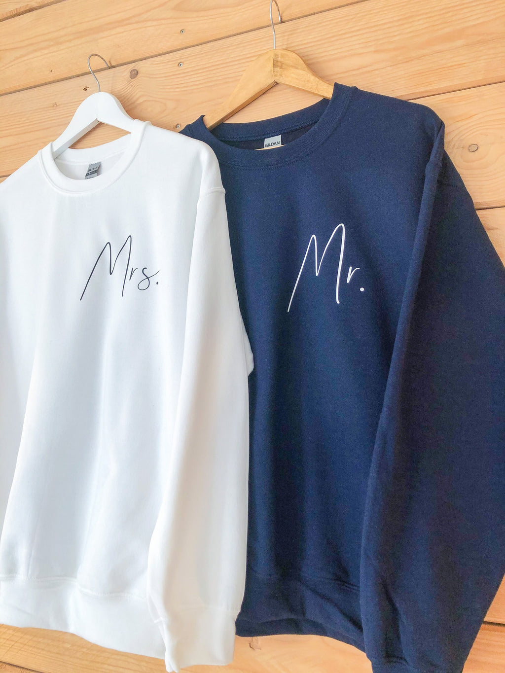 Mr and Mrs Sweatshirt Jumper Set | Personalised Sweatshirt | Womens Sweatshirt | Wedding Gift | Menswear | Sweatshirt Jumper UK |
