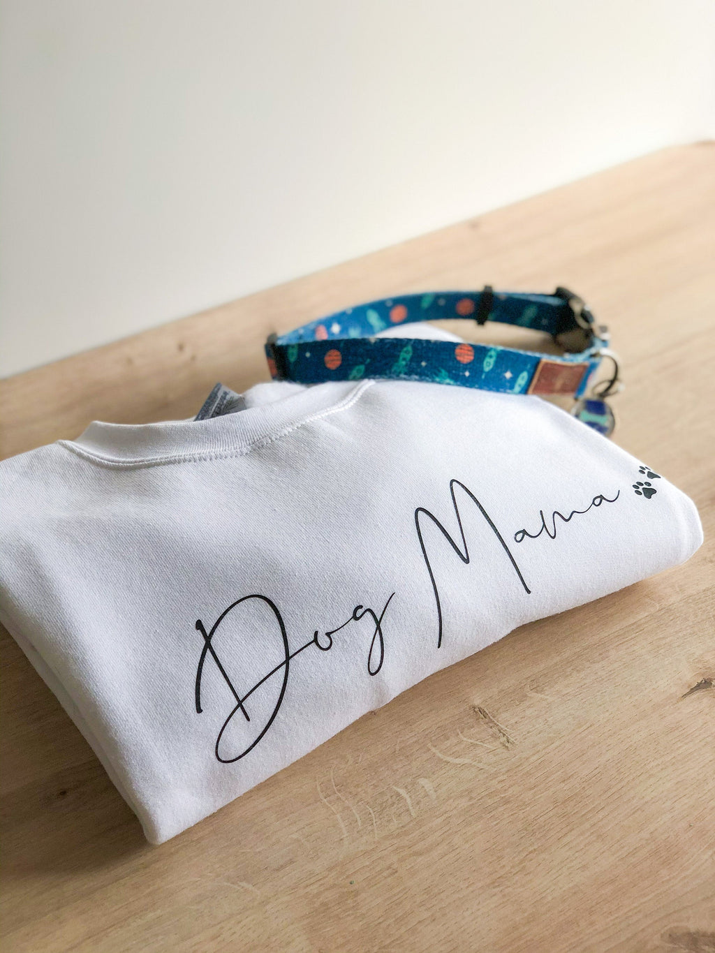 Dog Mama Sweatshirt | Mama Sweatshirt Jumper | Dog Mama Sweatshirt UK | Personalised Sweatshirt Jumper | Dog Mama Hoodie | Dog Sweatshirt