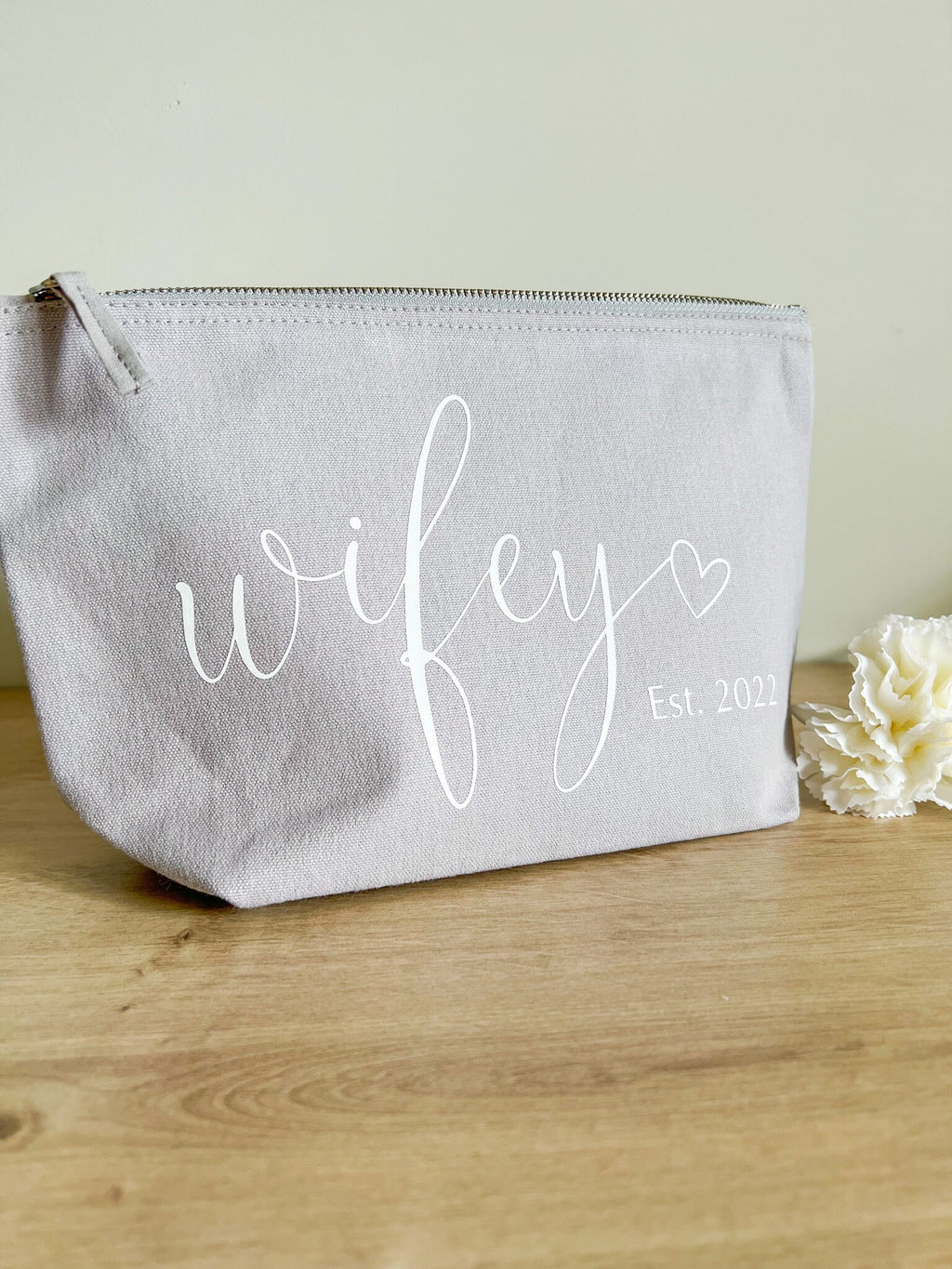 Wifey and Hubby Cosmetic Bag | Wifey Makeup Bag | Hubby Wash Bag | Wedding Gift | Gifts for Couples | Cosmetic Bag | Makeup Bag